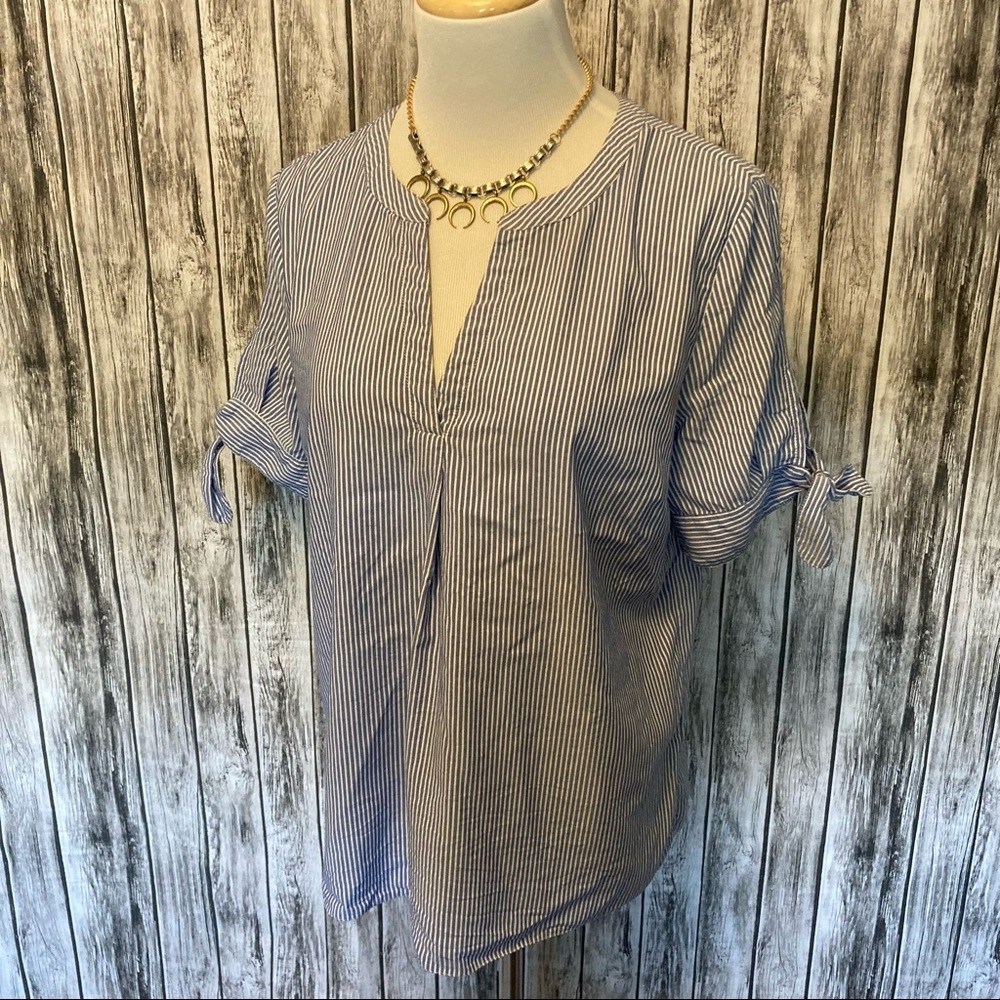 F&F Blue Striped Popover Short Sleeve Blouse 8